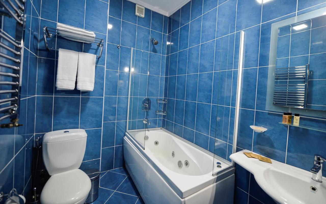 Aura Boutique Hotel Batum Dış mekan fotoğraf
