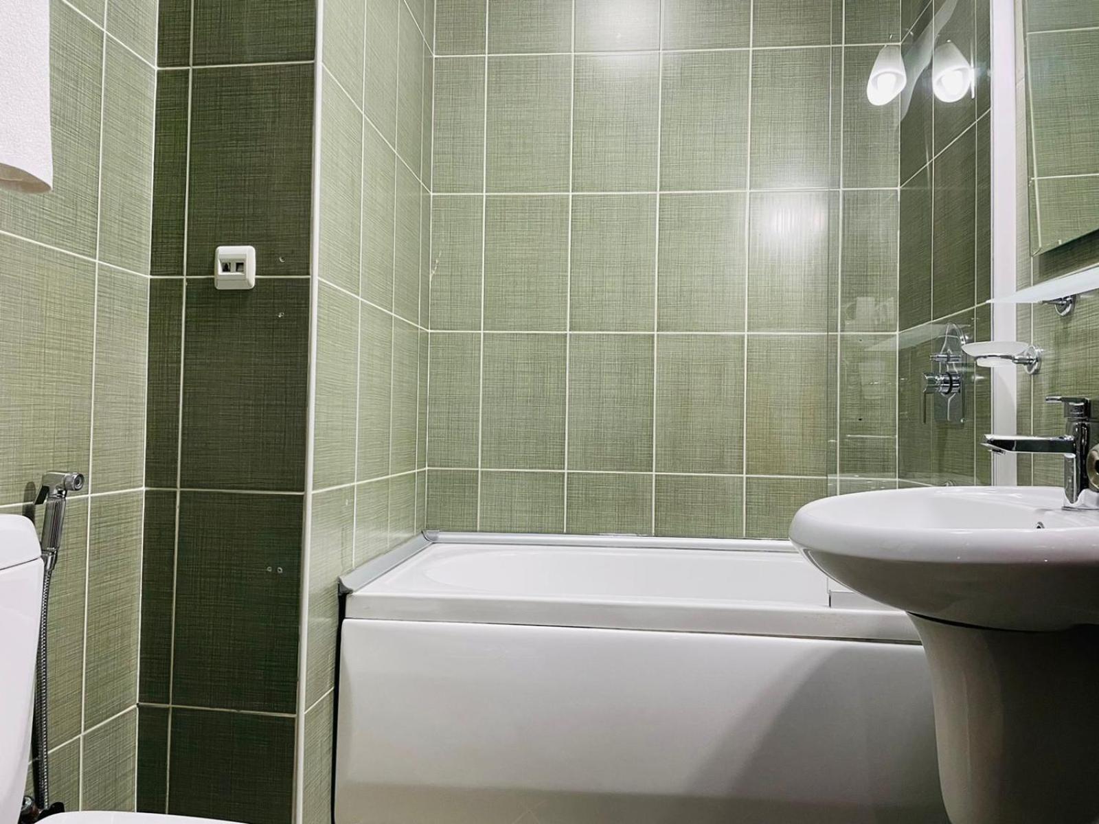 Aura Boutique Hotel Batum Oda fotoğraf